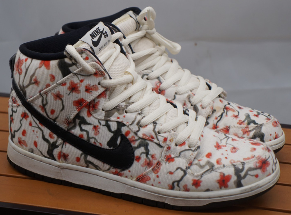 Size 11 - Nike SB Dunk Pro High Cherry Blossom